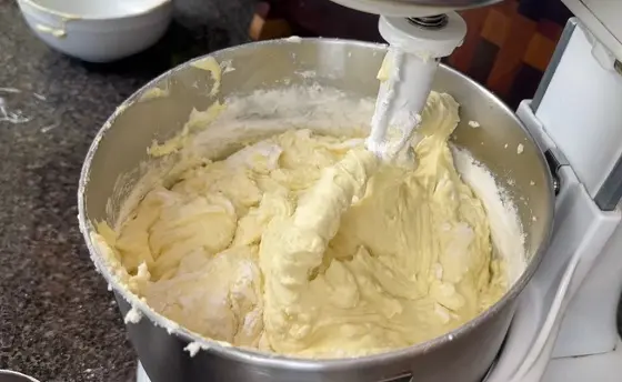 Mix the Dry Ingredients