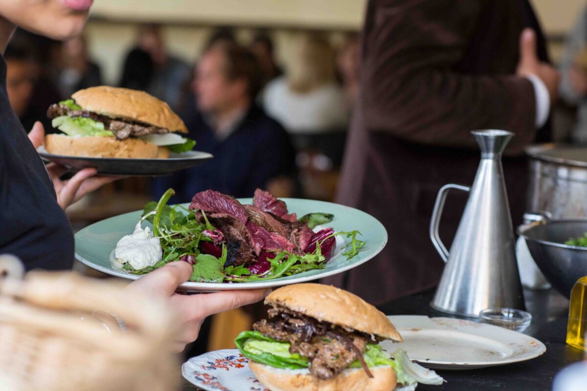 A perfectly cooked onglet steak served at a pub