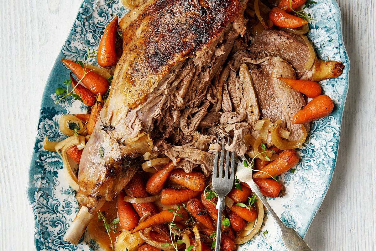 Tender slow cooker lamb