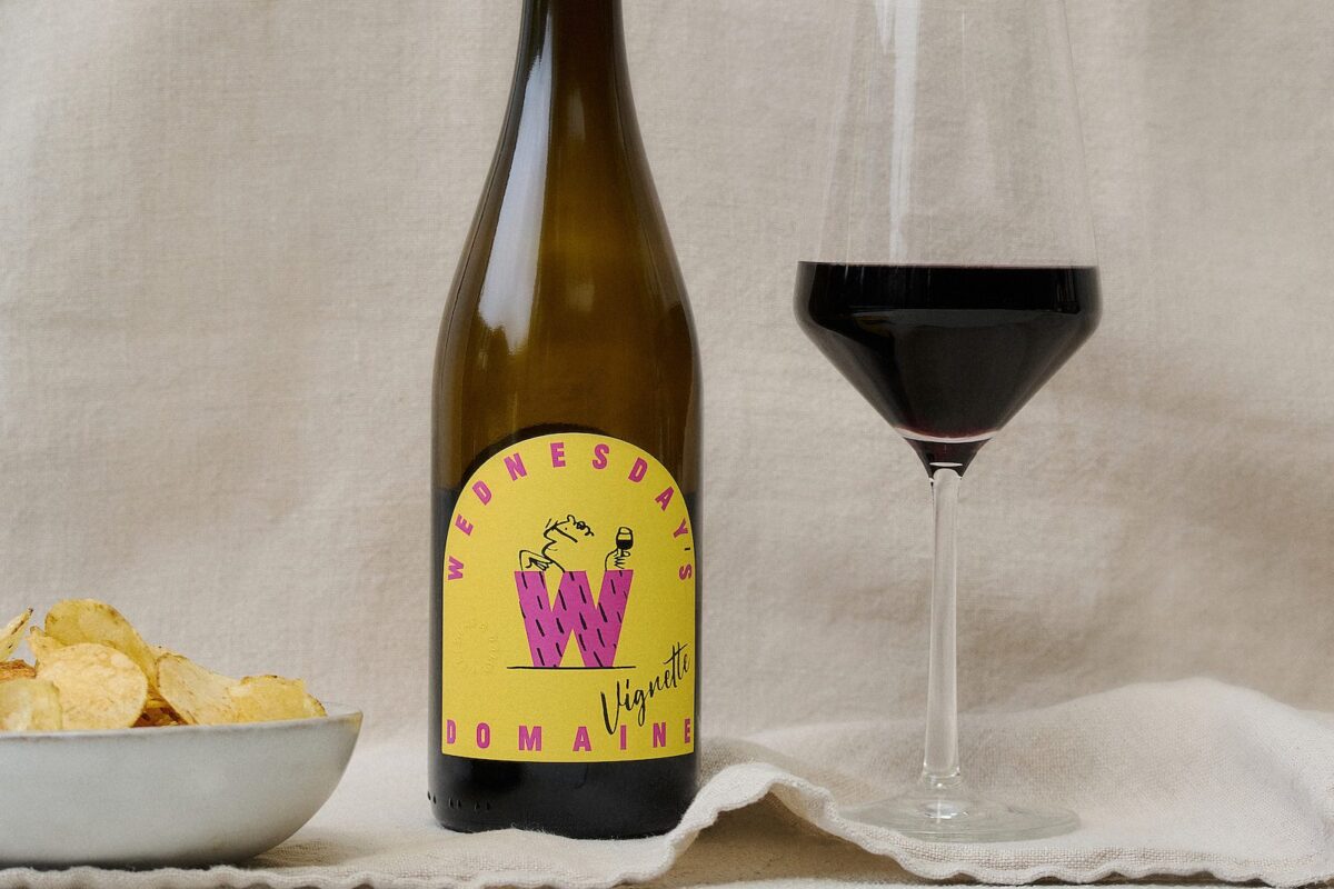 Close-up of a non-alcoholic wine bottle label.